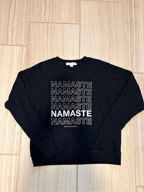 Spiritual Gangster Black 'Namaste' Repeat Graphic Sweatshirt unisex small